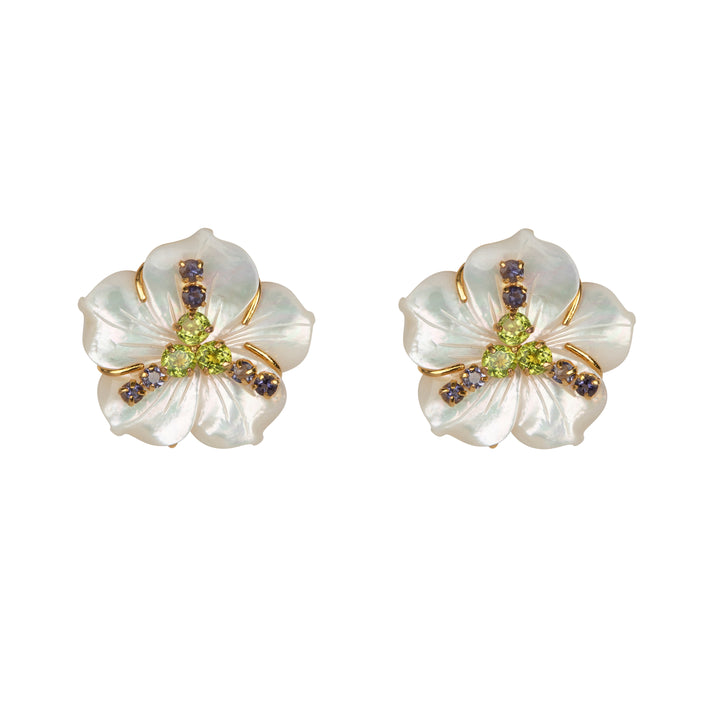 Valeria Studs