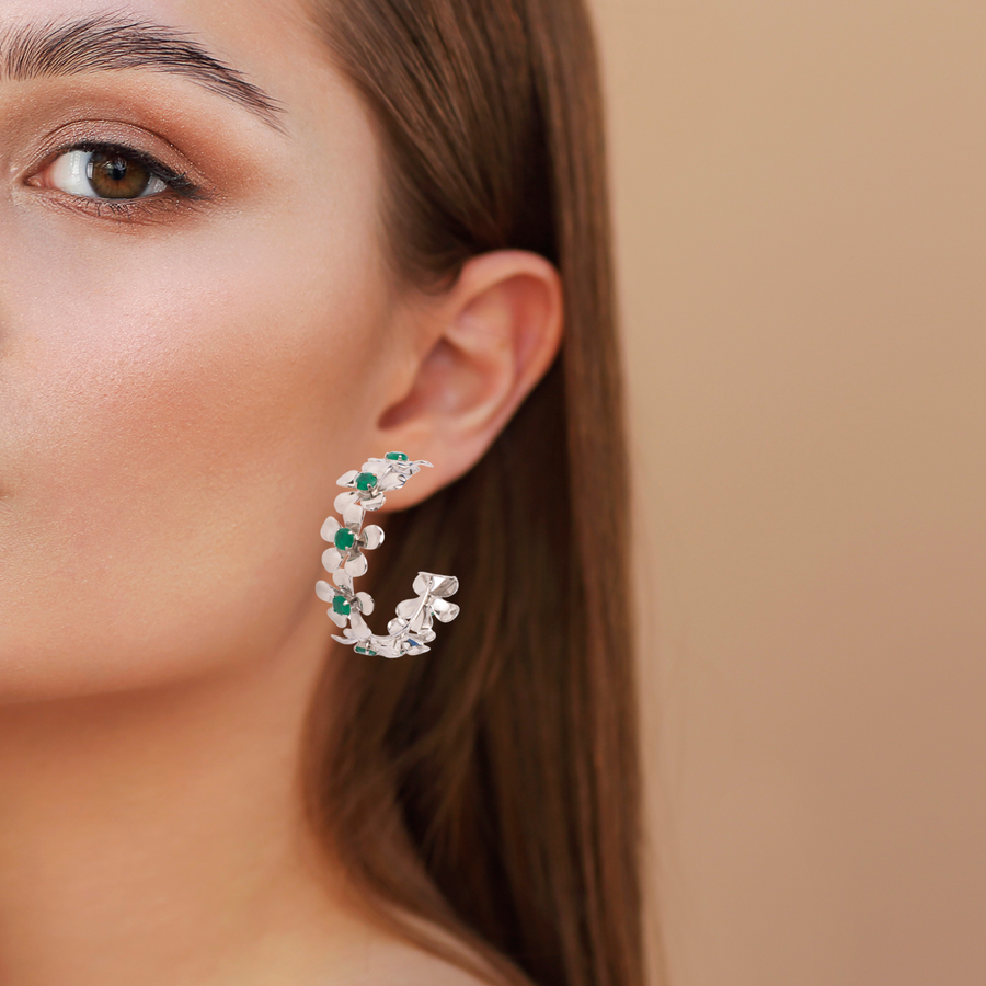 Arwen Hoops