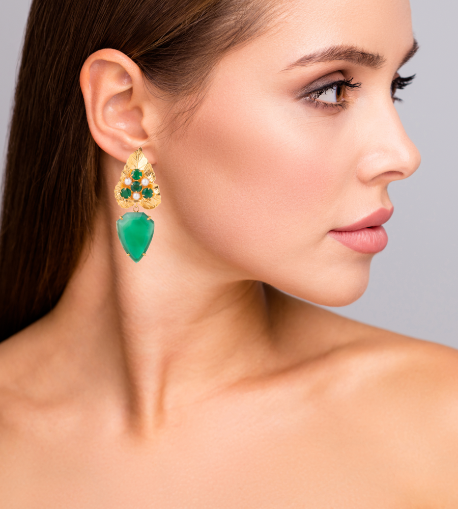 Green Onyx & Pearls Earrings